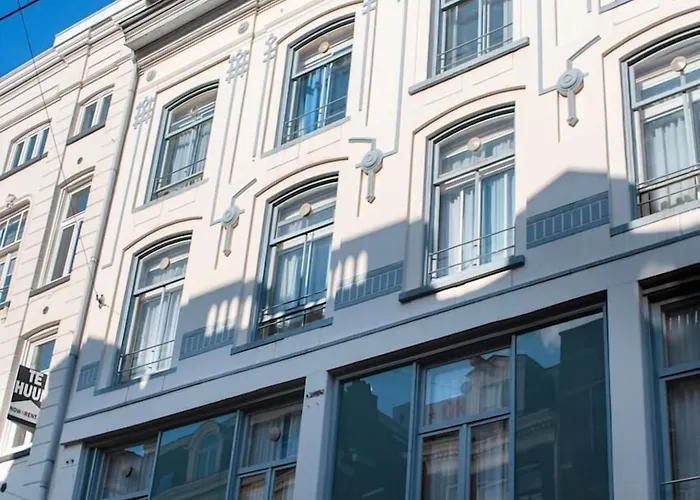 ホテル ドリア 3*